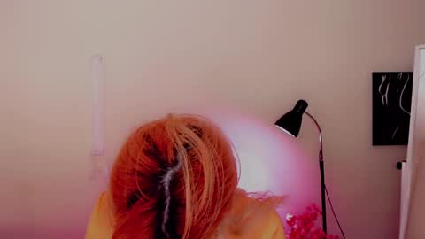 Nicole online show from December 2024 02:22:02 AM