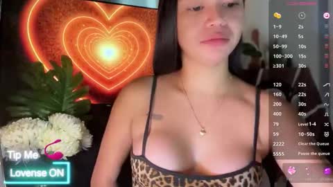 NICOLE online show from November 2025 11:15:01 PM