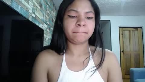 Snapshot of nicoleebon chatting on September 2025 12:38:02 PM Nicole online show from September 2025 12:38:02 PM