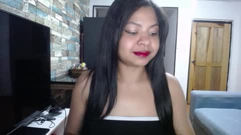 Snapshot of nicoleebon chatting on October 2025 11:02:01 PM Nicole online show from October 2025 11:02:01 PM