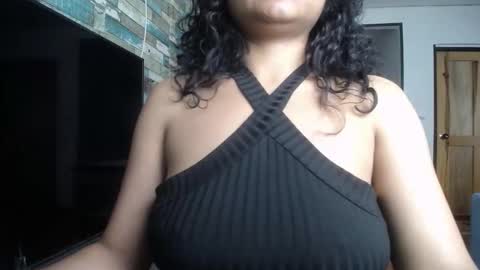 Nicole online show from February 2026 02:12:02 PM