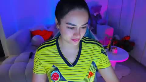 Nicolle online show from July 2026 11:55:01 PM