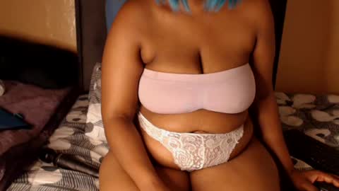 Snapshot of nicolejule321 chatting on June 2026 05:05:01 PM nicolejule321 online show from June 2026 05:05:01 PM