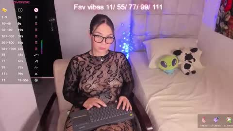 Snapshot of nicolepeachx chatting on May 2026 03:16:02 PM Nicol independent model online show from May 2026 03:16:02 PM