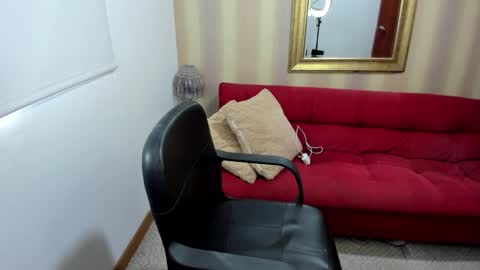 Nicolettcolin  online show from November 2025 02:31:02 PM