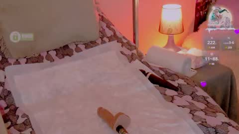 Snapshot of nicolette69w chatting on January 2025 01:16:02 AM Nicole online show from January 2025 01:16:02 AM