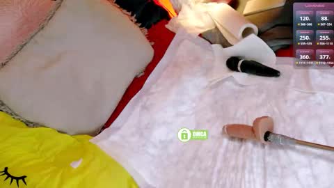 Snapshot of nicolette69w chatting on December 2025 05:19:02 PM Nicole online show from December 2025 05:19:02 PM