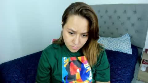 Snapshot of nicolewind_ chatting on May 2026 06:46:01 PM ELIZABETH online show from May 2026 06:46:01 PM