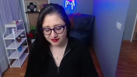 Nicolle  online show from August 2026 11:35:01 AM