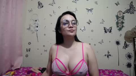 nicolle_sky online show from July 2026 08:35:02 AM