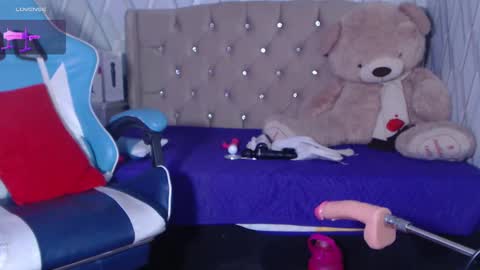 Nicolle Miley online show from January 2025 09:44:02 AM