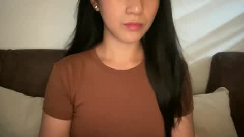 Snapshot of nicollete_snow chatting on June 2026 05:58:01 AM NIC 333 online show from June 2026 05:58:01 AM