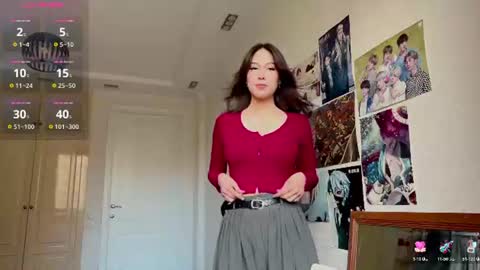 Snapshot of nievesshippey chatting on July 2026 09:48:01 AM Hanna online show from July 2026 09:48:01 AM