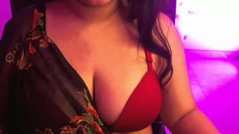 nightqueen107446 online show from November 2025 05:50:02 AM