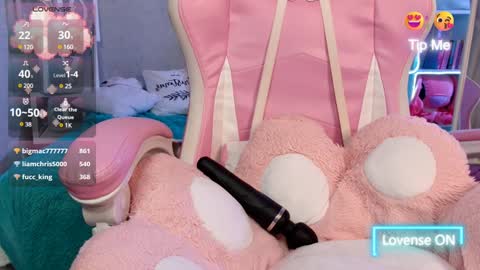 Nicole  online show from January 2025 01:15:01 PM