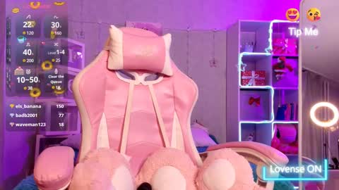 Nicole  online show from January 2025 01:11:02 PM