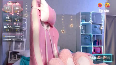 Nicole  online show from January 2025 03:36:02 PM