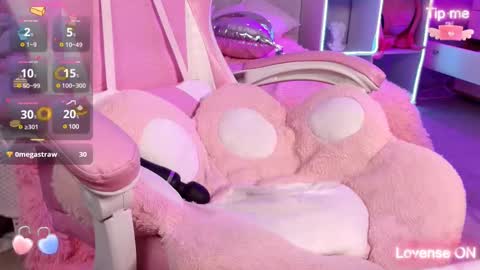 Nicole  online show from March 2025 02:54:01 PM