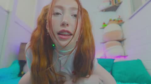 Snapshot of niilaa chatting on March 2026 02:45:01 PM of Nylasweet online show from March 2026 02:45:01 PM