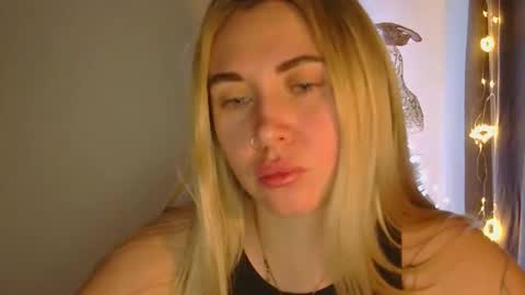 Nika online show from January 2026 02:22:01 PM