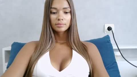 Nika online show from August 2026 06:34:01 AM