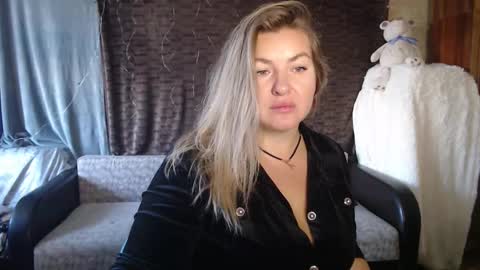 Nika online show from October 2025 04:21:01 AM
