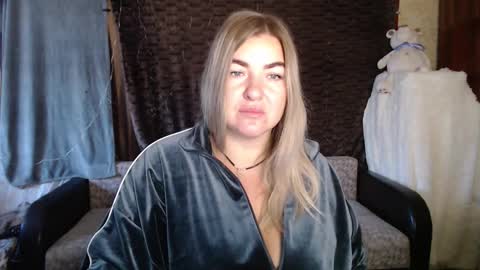 Nika online show from October 2025 03:40:02 AM