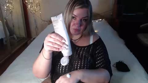 Nika online show from February 2026 05:58:01 AM