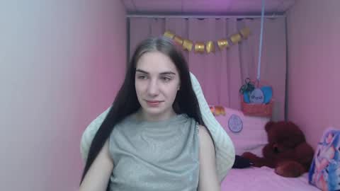 Snapshot of nikastarkk chatting on April 2026 06:57:01 PM nikastarkk online show from April 2026 06:57:01 PM
