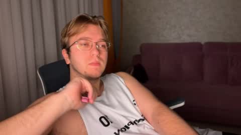 Celine online show from November 2025 03:53:02 AM