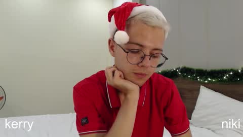 nikikerry_cum_ online show from December 2025 02:33:01 PM