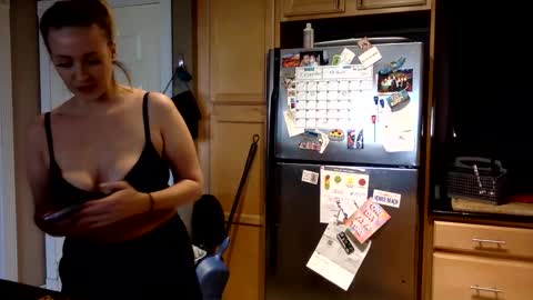 NikkiCums online show from December 2024 09:01:01 PM