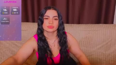 Nikki Kardashian online show from March 2025 10:43:02 PM