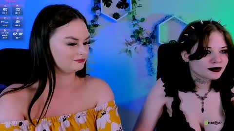 Snapshot of nikki_kiss_ chatting on July 2026 08:39:02 AM nikki_kiss_ online show from July 2026 08:39:02 AM