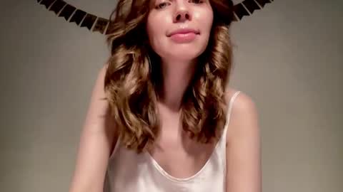 Nikki online show from January 2025 01:15:01 PM