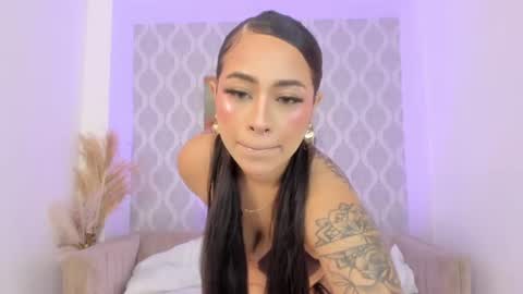 Nicole online show from June 2026 12:30:02 PM