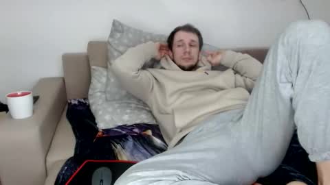 Nick online show from December 2025 07:15:02 AM