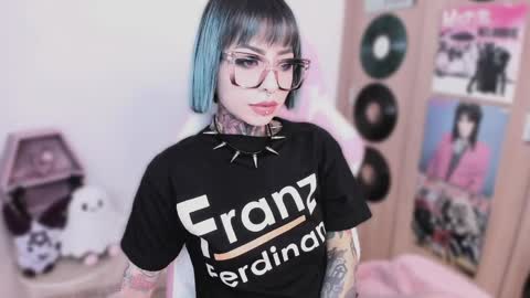 Nikki Ramone   online show from April 2026 10:16:01 AM