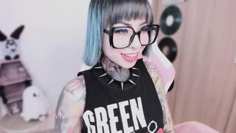 Nikki Ramone   online show from April 2026 10:57:01 AM