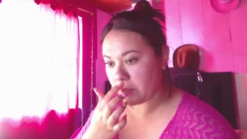 Snapshot of nikkirous_ chatting on April 2026 05:59:01 PM Nikkirous online show from April 2026 05:59:01 PM
