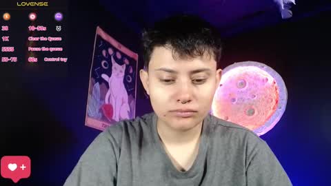 Nikky online show from November 2025 12:55:01 PM