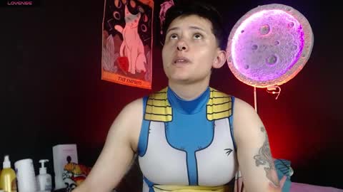 Nikky online show from April 2026 07:15:02 PM