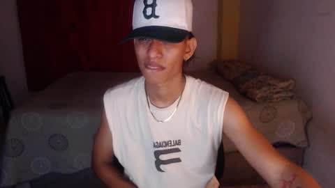 Snapshot of niklaus_wolf chatting on October 2025 02:35:01 AM niklaus_wolf online show from October 2025 02:35:01 AM