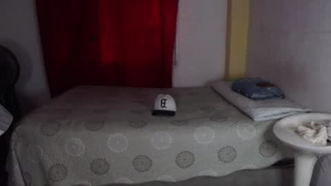 Snapshot of niklaus_wolf chatting on November 2025 06:40:02 PM niklaus_wolf online show from November 2025 06:40:02 PM