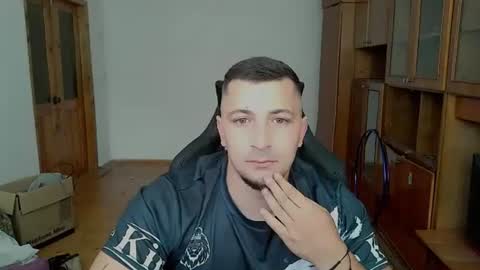Snapshot of niklevel2 chatting on June 2026 11:02:01 AM Dmitry online show from June 2026 11:02:01 AM