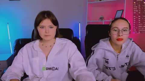 Little Niko  Help me reach my goals online show from November 2025 08:32:01 PM