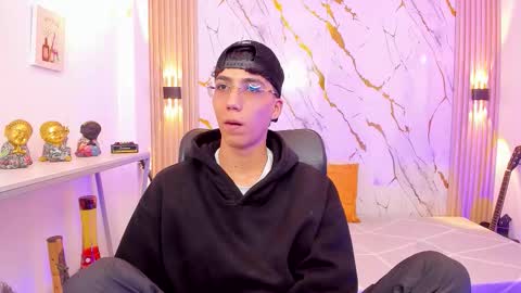    online show from February 2026 03:48:01 AM