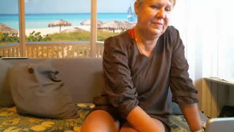 Nikole1 online show from April 2026 11:00:01 AM