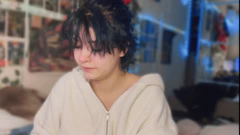 nikoli_naw online show from October 2025 12:33:01 AM