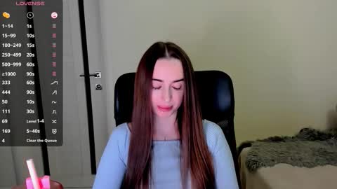      online show from November 2025 04:22:02 AM